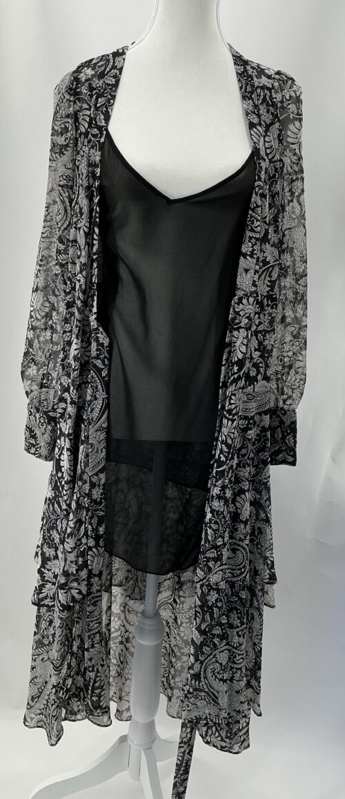 Dress - Black Dress White Floral Wrap ZARA - Image 2