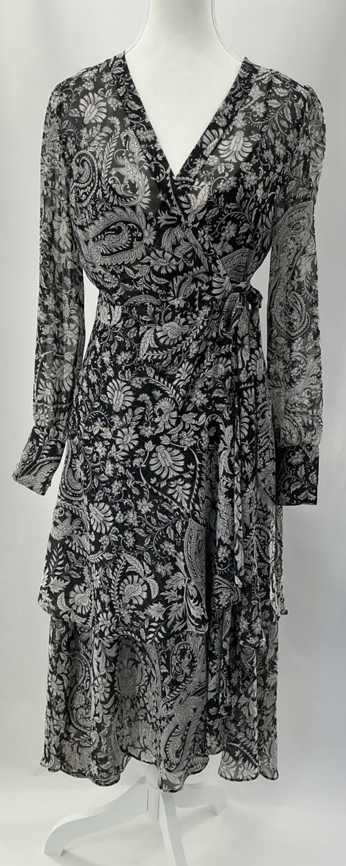 Dress - Black Dress White Floral Wrap ZARA - Image 7