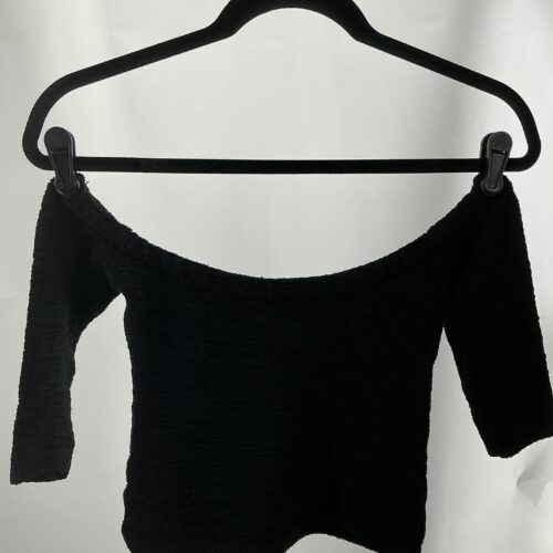 Top - Shoulder to Shoulder cropped Top
