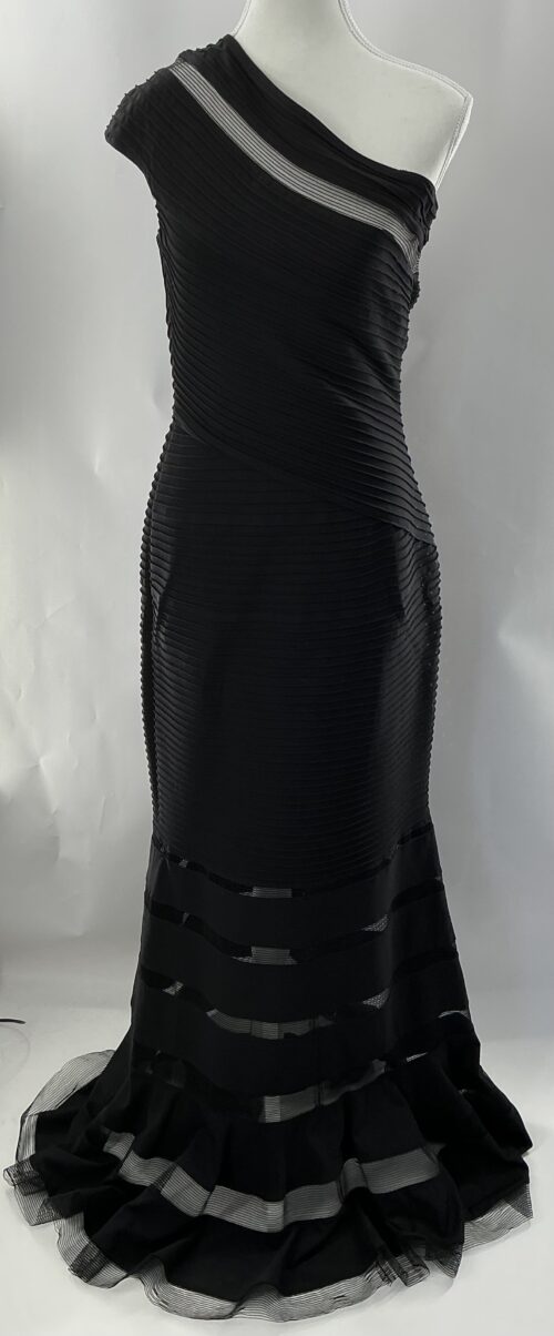 Party Drees - Long Dress One Shoulder Black Color - Image 3