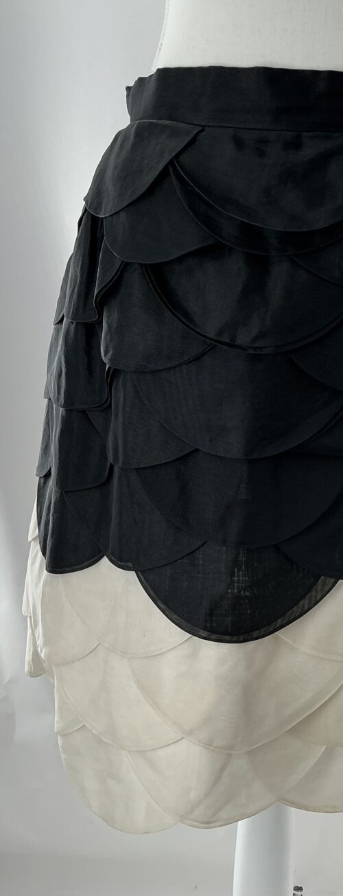 Skirt - Short Layers Cream and Black VALENTINO Skirt - Image 4