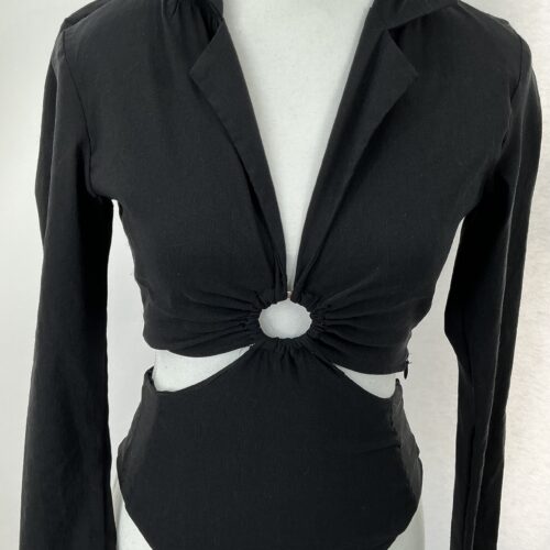 Body - Cut-Out Black Top Shirt Style