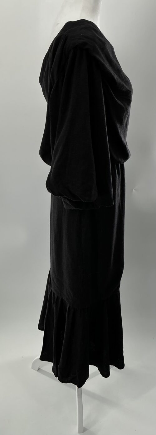 Dress - Long Black Linnen  Dress 1 Shoulder - Image 3